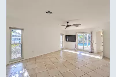 5456 Azure Way, Sarasota, FL 34242 - Photo 17