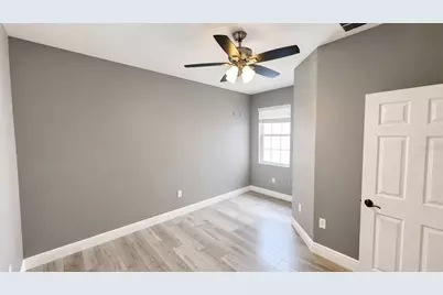 3696 Parkridge Circle #26-105, Sarasota, FL 34243 - Photo 23