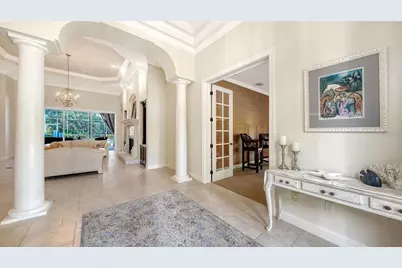 8960 Rocky Lake Court, Sarasota, FL 34238 - Photo 13