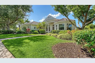 8960 Rocky Lake Court, Sarasota, FL 34238 - Photo 3