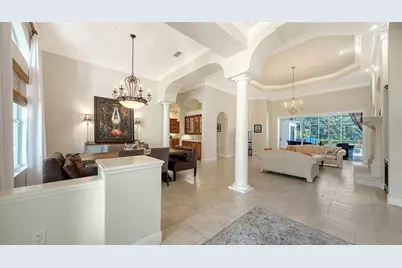 8960 Rocky Lake Court, Sarasota, FL 34238 - Photo 7