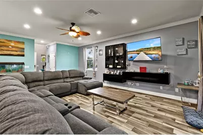 7502 Sea Lilly Court, Apollo Beach, FL 33572 - Photo 9