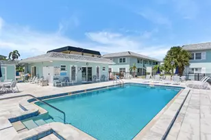 611 Gulf Dr N, Bradenton Beach, FL 34217 - Photo 3