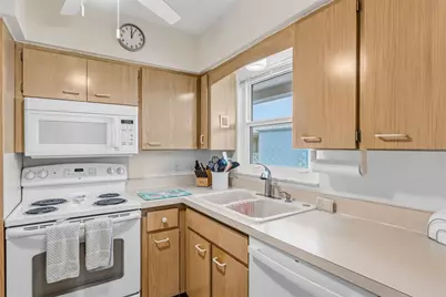 611 Gulf Drive N #C27, Bradenton Beach, FL 34217 - Photo 23