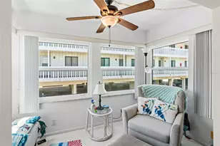 611 Gulf Dr N, Bradenton Beach, FL 34217 - Photo 19