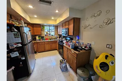 4153 Lancaster Drive, Sarasota, FL 34241 - Photo 7