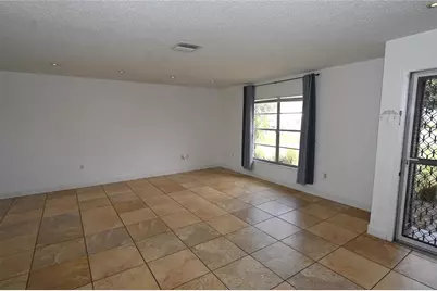 6524 Mauna Loa Boulevard, Sarasota, FL 34241 - Photo 9