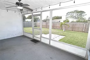 6524 Mauna Loa Blvd, Sarasota, FL 34241 - Photo 19