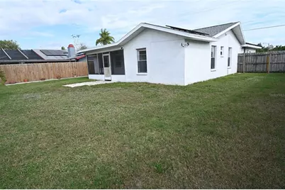 6524 Mauna Loa Boulevard, Sarasota, FL 34241 - Photo 21