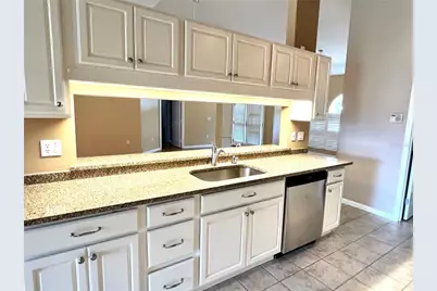 6535 Canary Street, Sarasota, FL 34241 - Photo 9