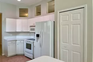 6813 Winslow St, Sarasota, FL 34243 - Photo 5