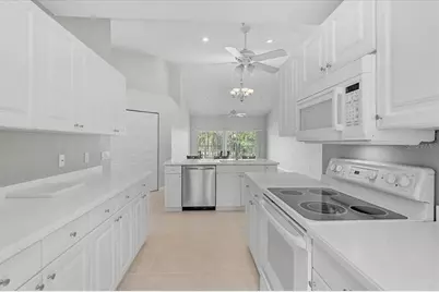 6870 Fairview Terrace, Bradenton, FL 34203 - Photo 11
