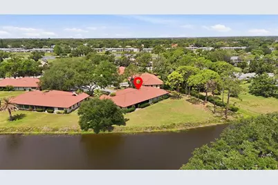 5451 Golf Pointe Drive #V-225, Sarasota, FL 34243 - Photo 35