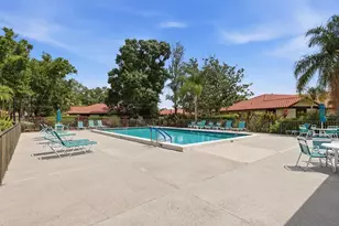 5451 Golf Pointe Dr, Sarasota, FL 34243 - Photo 45