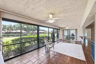 5451 Golf Pointe Dr, Sarasota, FL 34243 - Photo 5