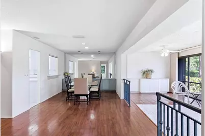 5451 Golf Pointe Drive #V-225, Sarasota, FL 34243 - Photo 13