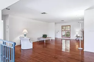 5451 Golf Pointe Dr, Sarasota, FL 34243 - Photo 13