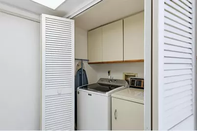 5451 Golf Pointe Drive #V-225, Sarasota, FL 34243 - Photo 25