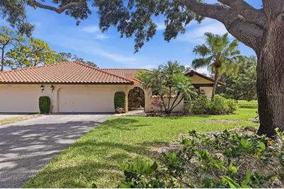 5451 Golf Pointe Drive #V-225, Sarasota, FL 34243 - Photo 1