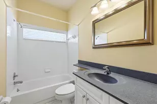 4541 Del Sol Blvd S, Sarasota, FL 34243 - Photo 39