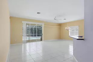 4541 Del Sol Blvd S, Sarasota, FL 34243 - Photo 9