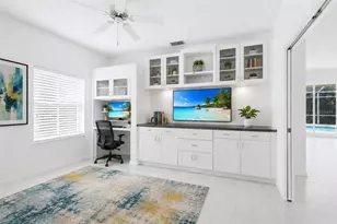 4541 Del Sol Blvd S, Sarasota, FL 34243 - Photo 29