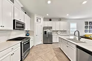 2405 Wildflower Run, Lakewood Ranch, FL 34211 - Photo 19