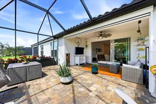 2405 Wildflower Run, Lakewood Ranch, FL 34211 - Photo 15
