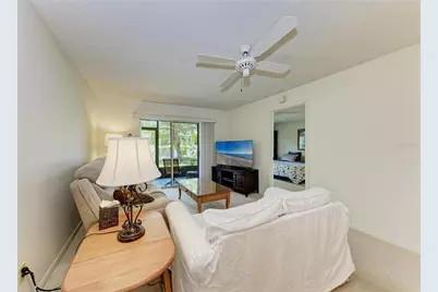 5962 7th Ave W, Bradenton, FL 34209 - Photo 7
