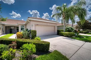 4019 Cascade Falls Dr, Sarasota, FL 34243 - Photo 3