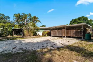 4328 Groveland Ave, Sarasota, FL 34231 - Photo 3
