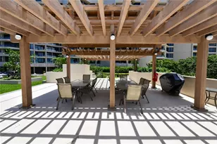 1211 Gulf of Mexico Dr, Longboat Key, FL 34228 - Photo 43