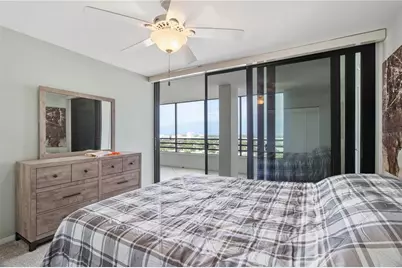 770 S Palm Avenue #PH2, Sarasota, FL 34236 - Photo 21