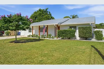2600 Cambridge Drive, Sarasota, FL 34232 - Photo 3