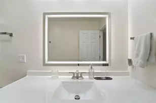 2600 Cambridge Dr, Sarasota, FL 34232 - Photo 35