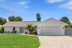 206 73rd St NW, Bradenton, FL 34209 - Photo 1
