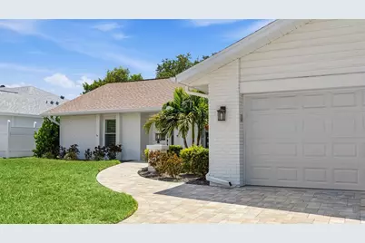 206 73rd Street NW, Bradenton, FL 34209 - Photo 9