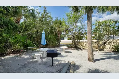 2850 Gulf Of Mexico Drive #4, Longboat Key, FL 34228 - Photo 27