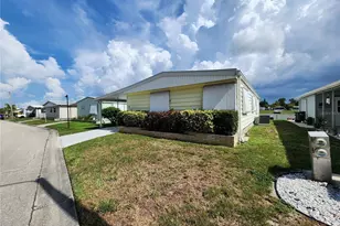 808 53rd Ave E, Bradenton, FL 34203 - Photo 1