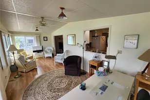 808 53rd Ave E, Bradenton, FL 34203 - Photo 17