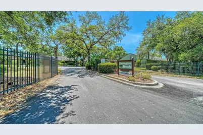 5010 Barrington Circle #2001, Sarasota, FL 34234 - Photo 47