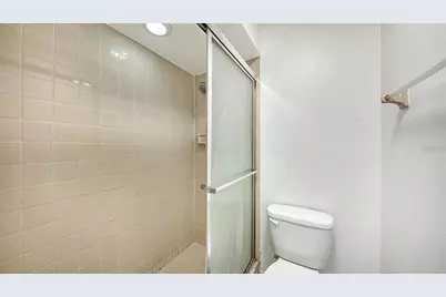 5010 Barrington Circle #2001, Sarasota, FL 34234 - Photo 27