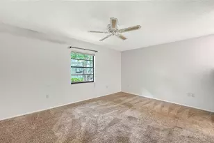 5010 Barrington Cir, Sarasota, FL 34234 - Photo 21