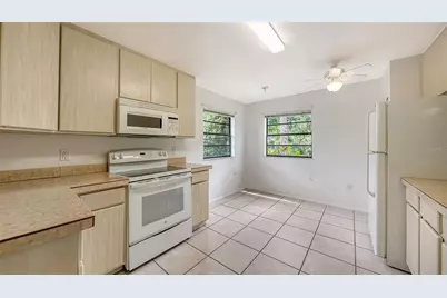 5010 Barrington Circle #2001, Sarasota, FL 34234 - Photo 17