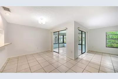 5010 Barrington Circle #2001, Sarasota, FL 34234 - Photo 13