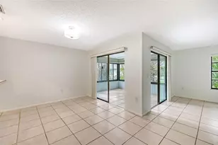 5010 Barrington Cir, Sarasota, FL 34234 - Photo 13