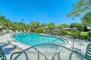 5010 Barrington Cir, Sarasota, FL 34234 - Photo 53