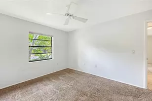 5010 Barrington Cir, Sarasota, FL 34234 - Photo 35