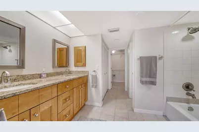 835 S Osprey Avenue #201, Sarasota, FL 34236 - Photo 21