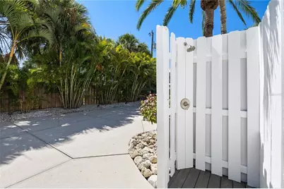 412 Treasure Boat Way, Sarasota, FL 34242 - Photo 57